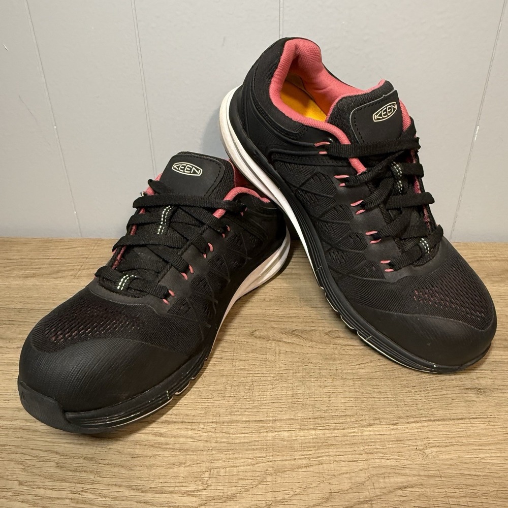 Keen Vista Energy Work Shoes Women Sz 8.5M Black Pink Carbon Toe Utility Sneaker